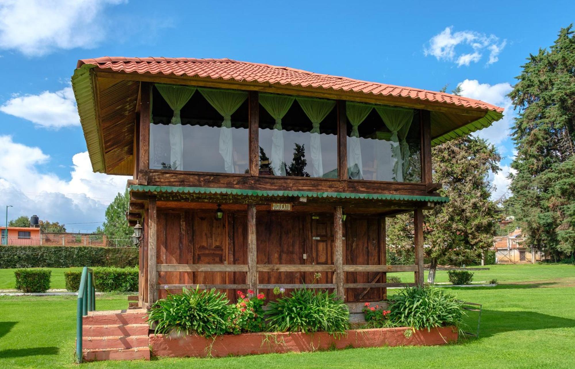 Zirahuen Forest And Resort Exterior foto