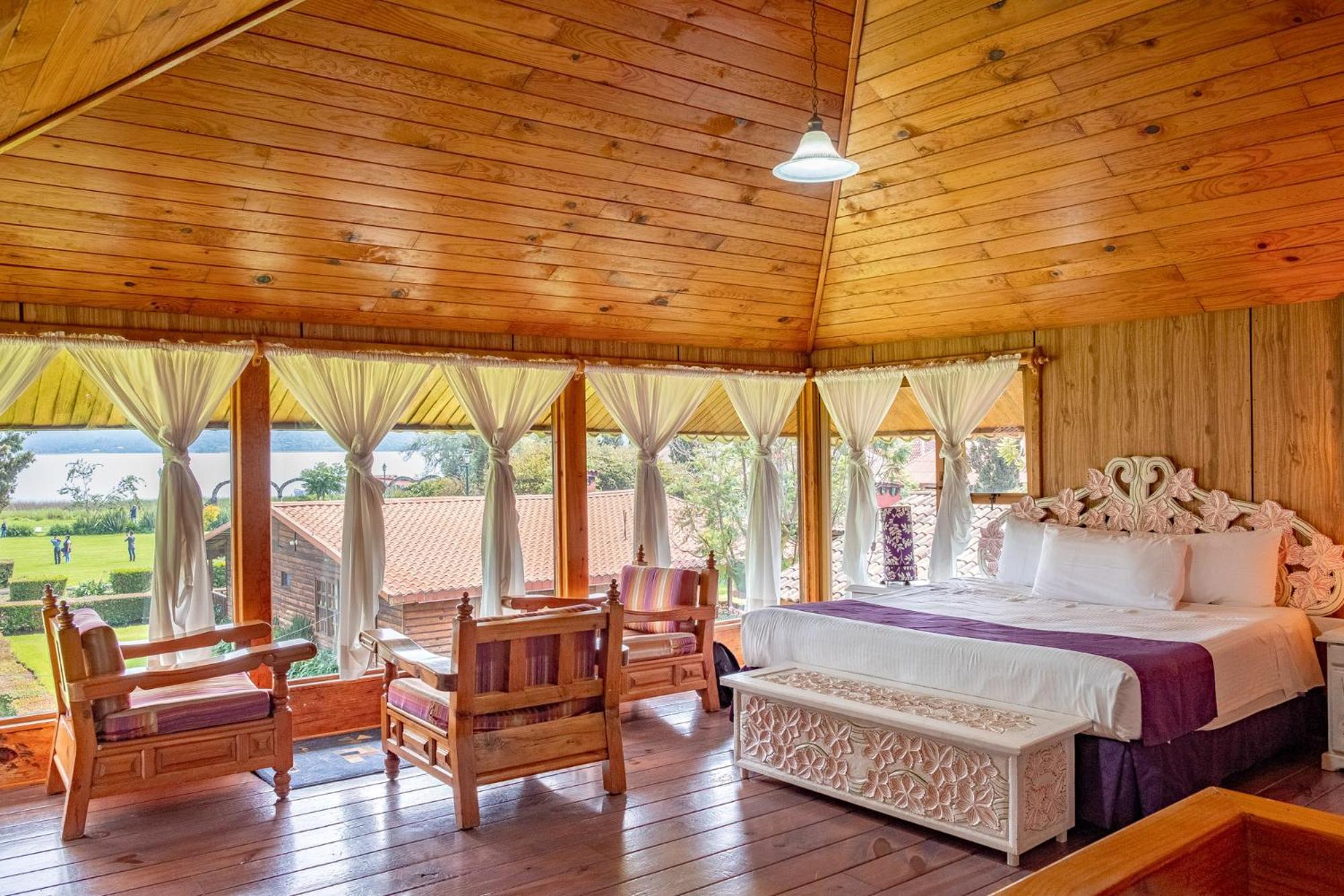 Zirahuen Forest And Resort Exterior foto