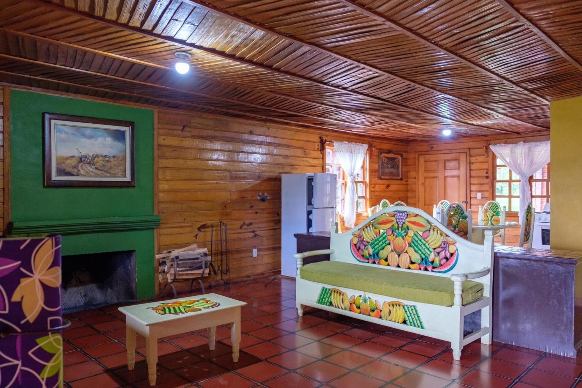 Zirahuen Forest And Resort Exterior foto
